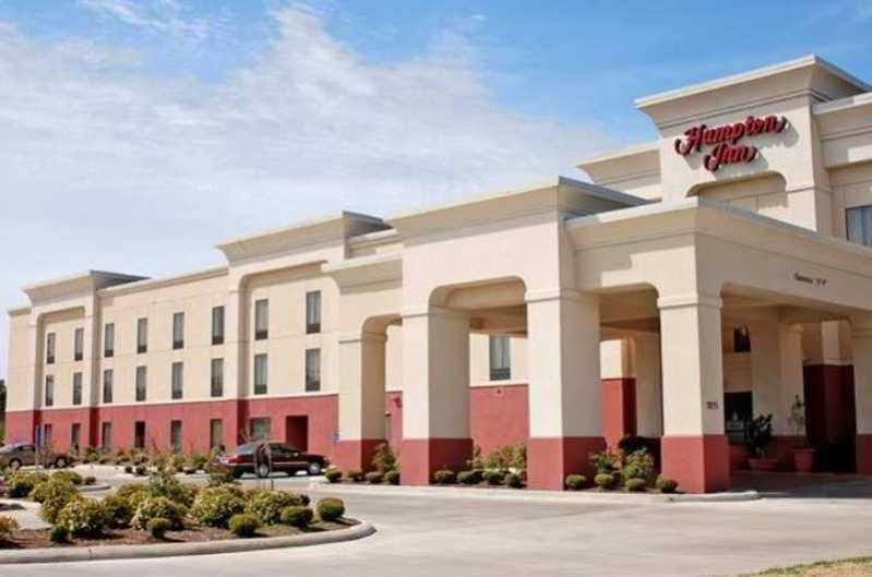 Hampton Inn Greenwood Exterior photo